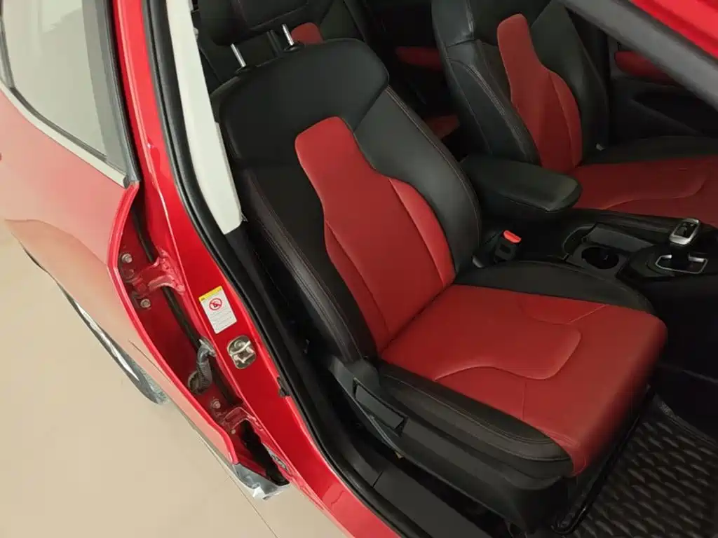 Photo 25 - Haval H2s