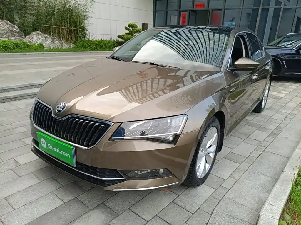 Škoda Superb 2019 — пригон из Китая