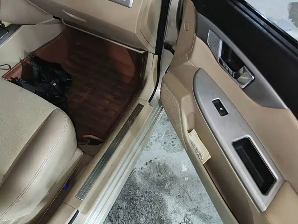 Фото 13 - Buick Excelle
