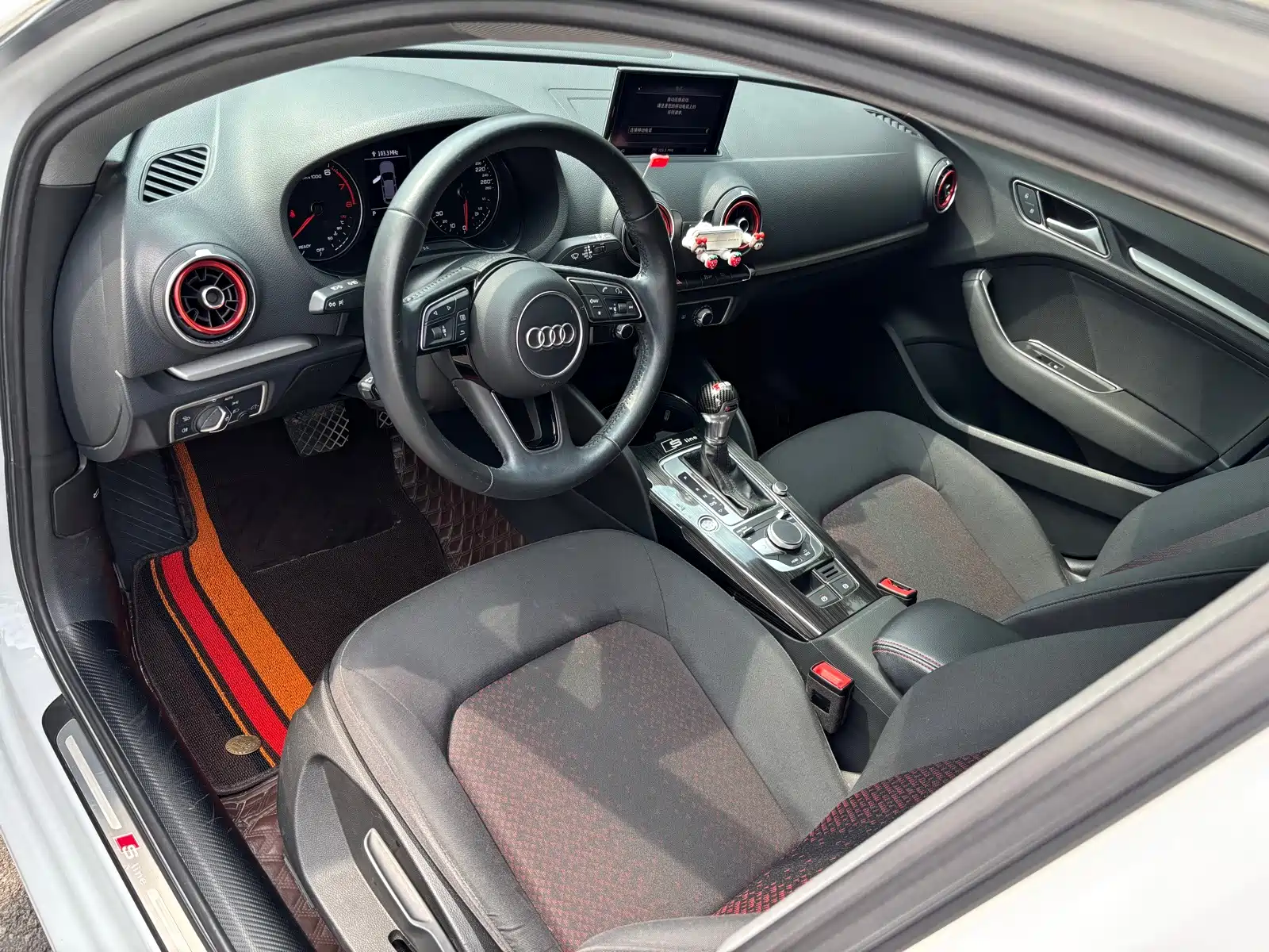 Фото 9 - Audi A3