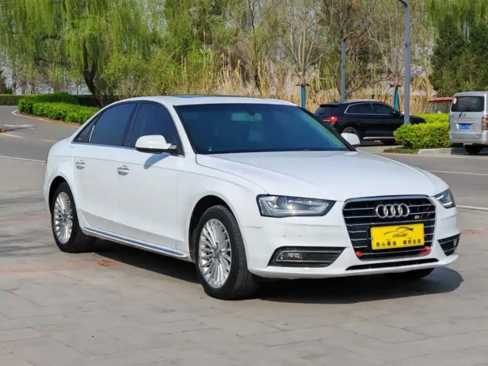 Audi A4L 2016 35 TFSI Collector's Edition Automatic Standard фото 3