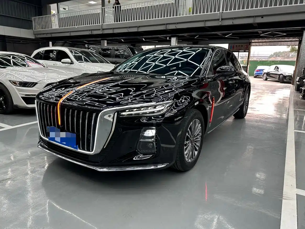 Hongqi H5 2025 2.0T Automatic Flag Celebration 500,000 Units Anniversary Edition