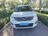 Photo 3 - Dongfeng Fengxing Jingyi X6