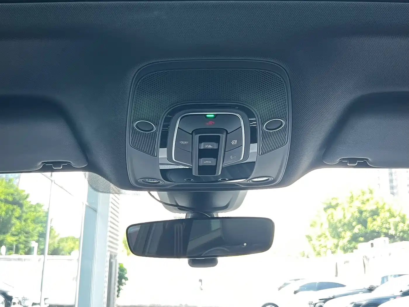 Photo 16 - Audi Q5L