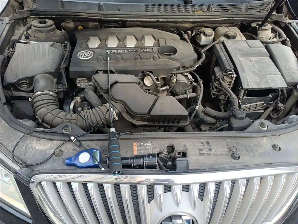 Buick LaCrosse 2011 2.4L SIDI Elegance Edition фото 21