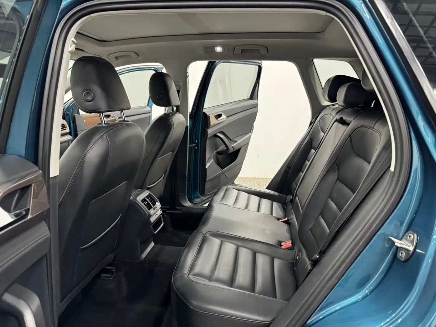 Volkswagen Tharu 2021 280TSI 2WD Luxury Plus фото 6