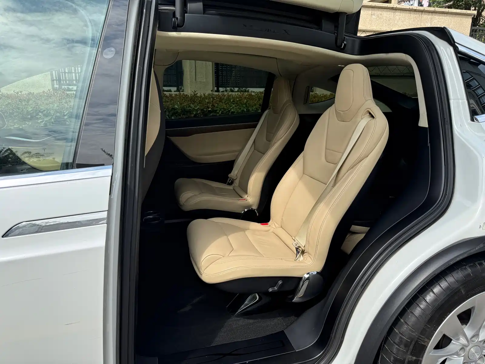 Фото 9 - Tesla Model X