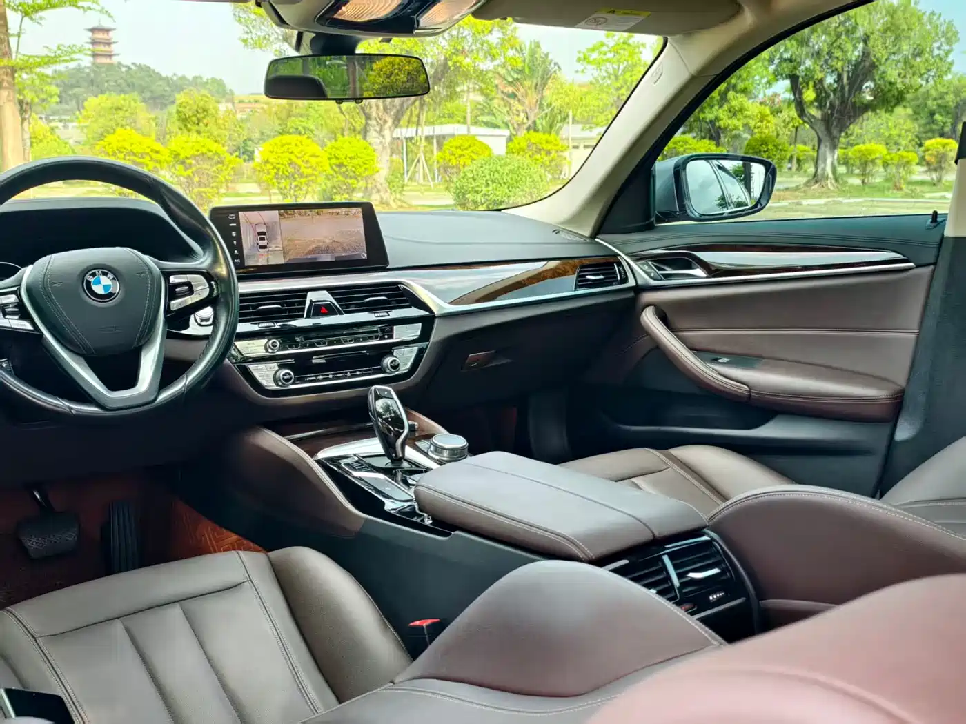 BMW 5 Series 2019 525Li Luxury Package фото 4