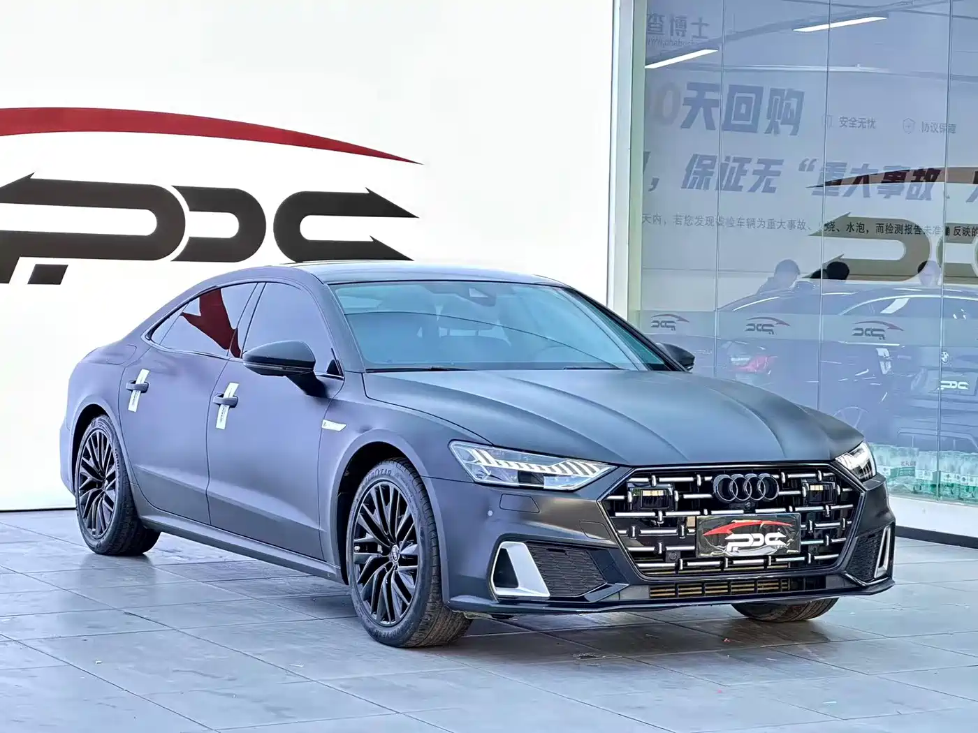 Audi A7L 2024 45 TFSI Luxury фото 3