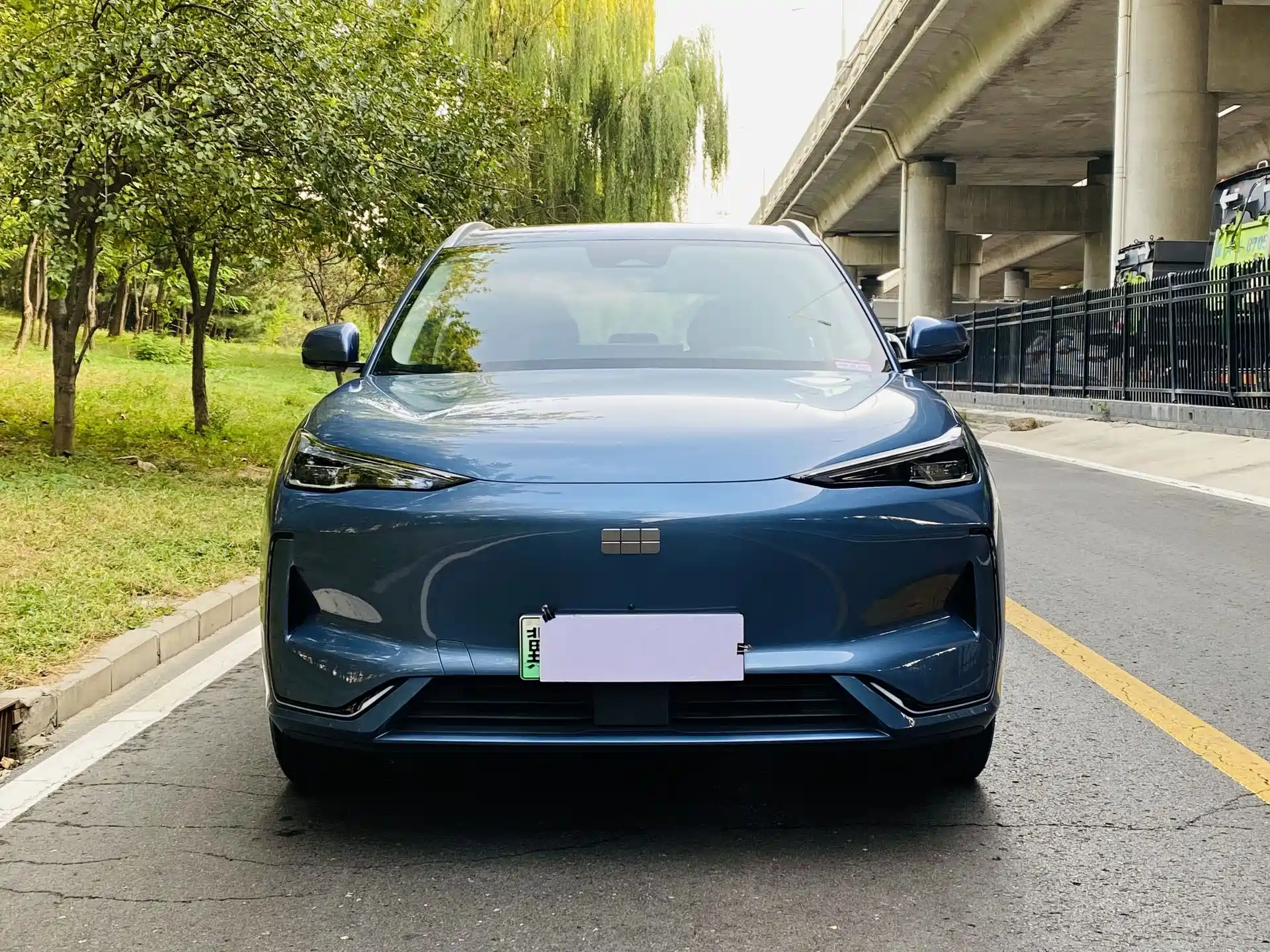 Фото 2 - Geely Galaxy Galaxy E5