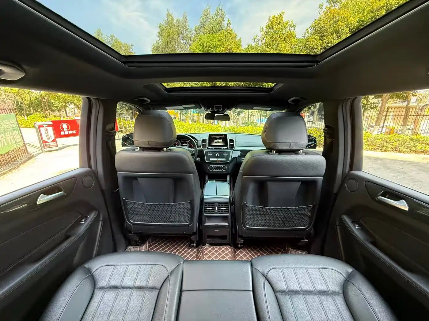 Mercedes-Benz GLS 2017 GLS 400 4MATIC Luxury фото 30