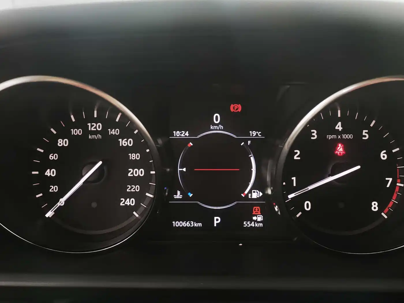 Land Rover Discovery 2017 3.0 SC V6 S фото 13
