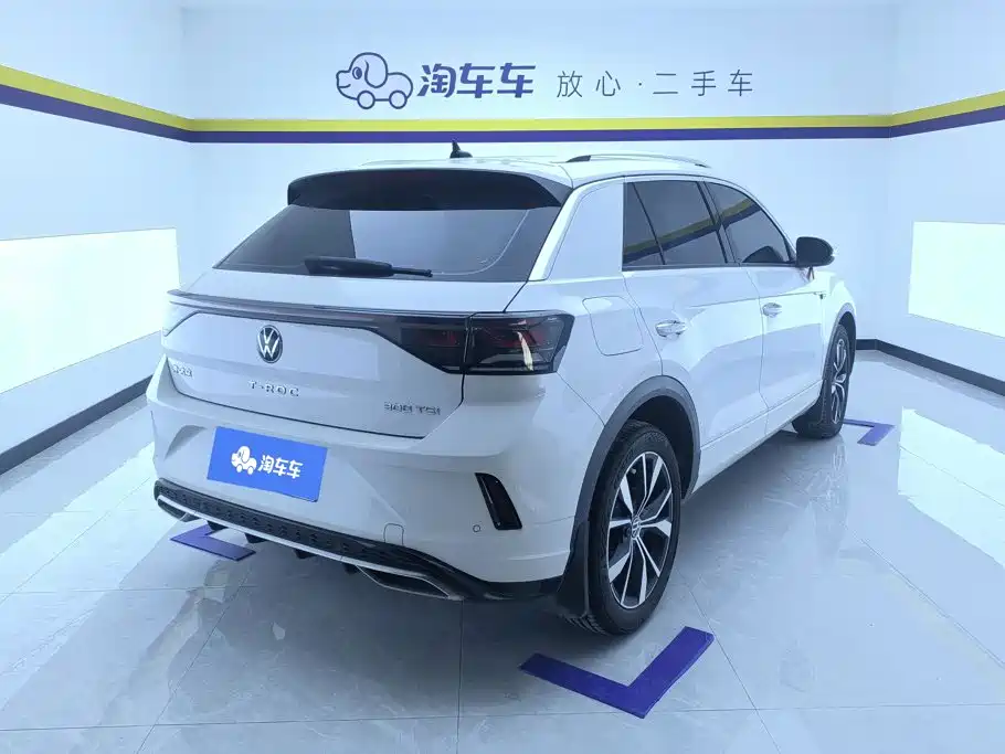 Volkswagen T-Roc, миниатюра 3