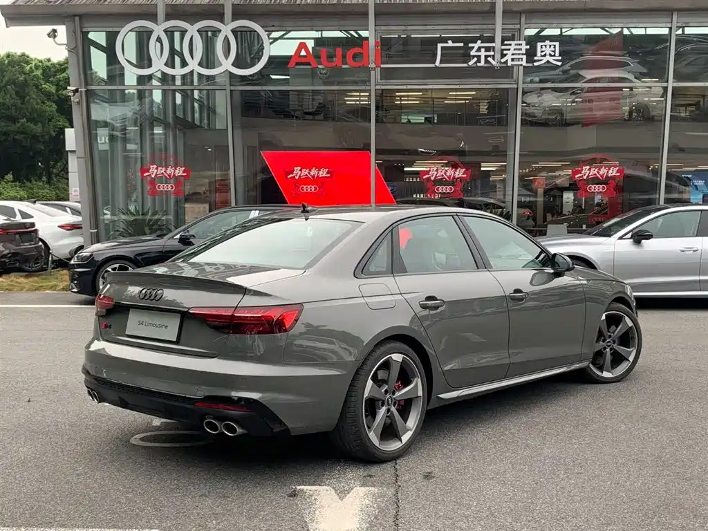 Audi S4 2024 S4 3.0TFSI фото 7