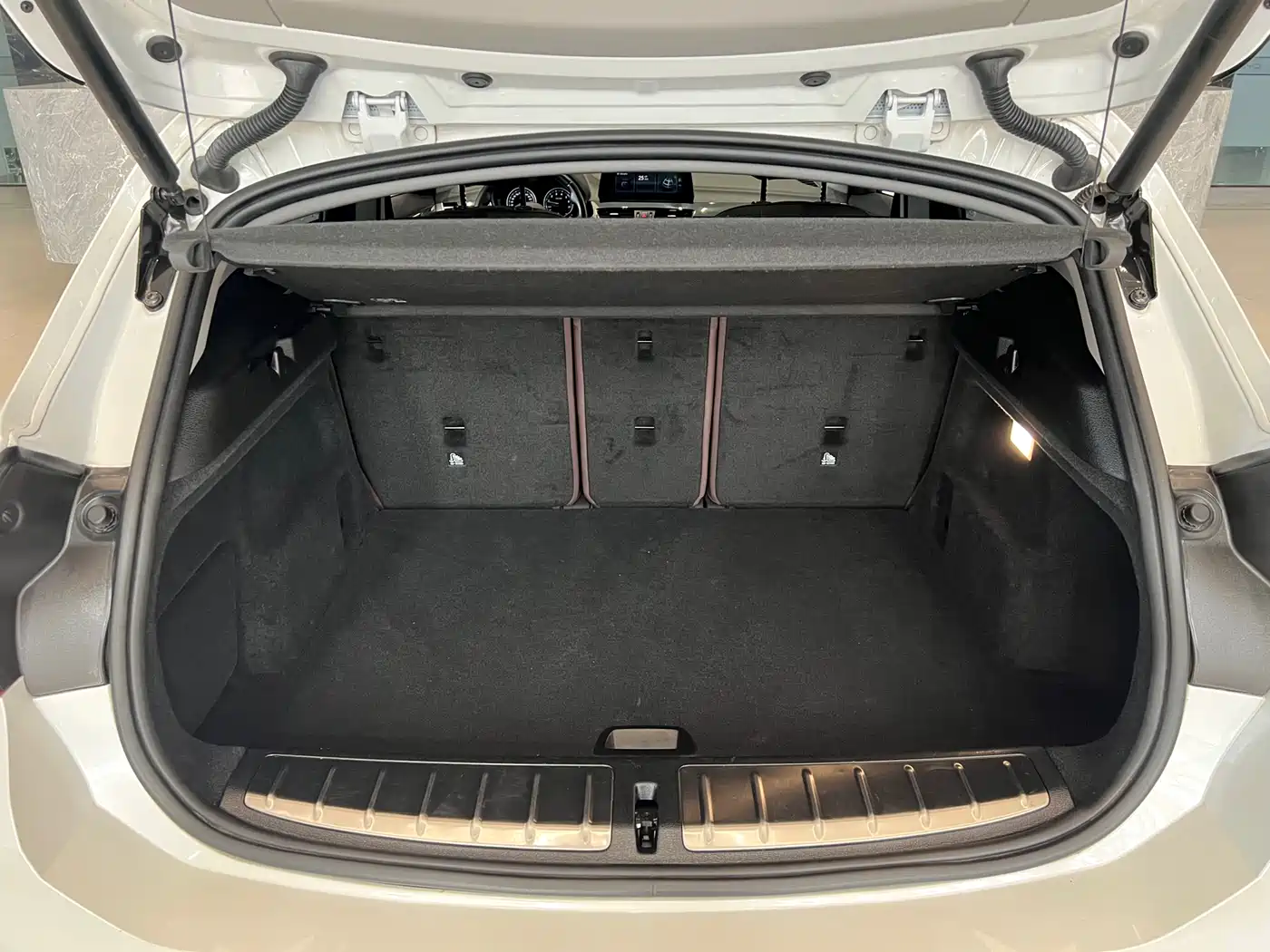 BMW X2 2021 Facelift sDrive25i M Off-Road Package фото 13