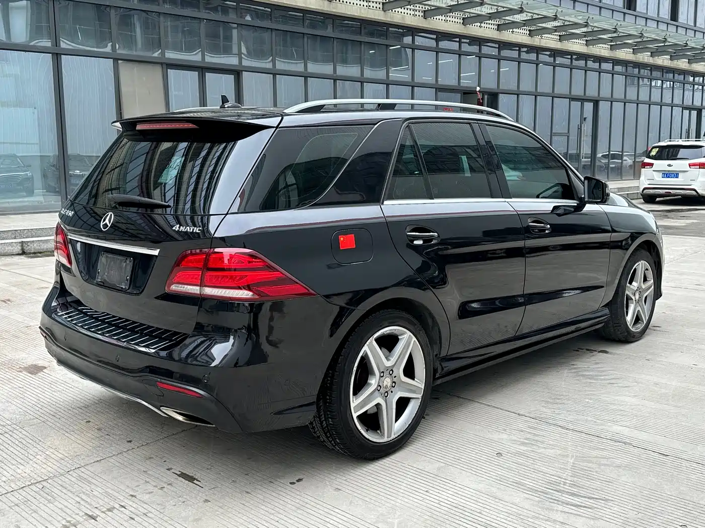 Mercedes-Benz GLE 2015 GLE 400 4MATIC фото 4