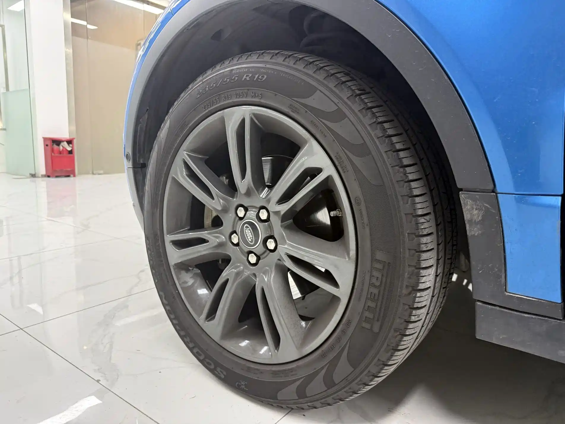 Photo 6 - Land Rover Range Rover Evoque