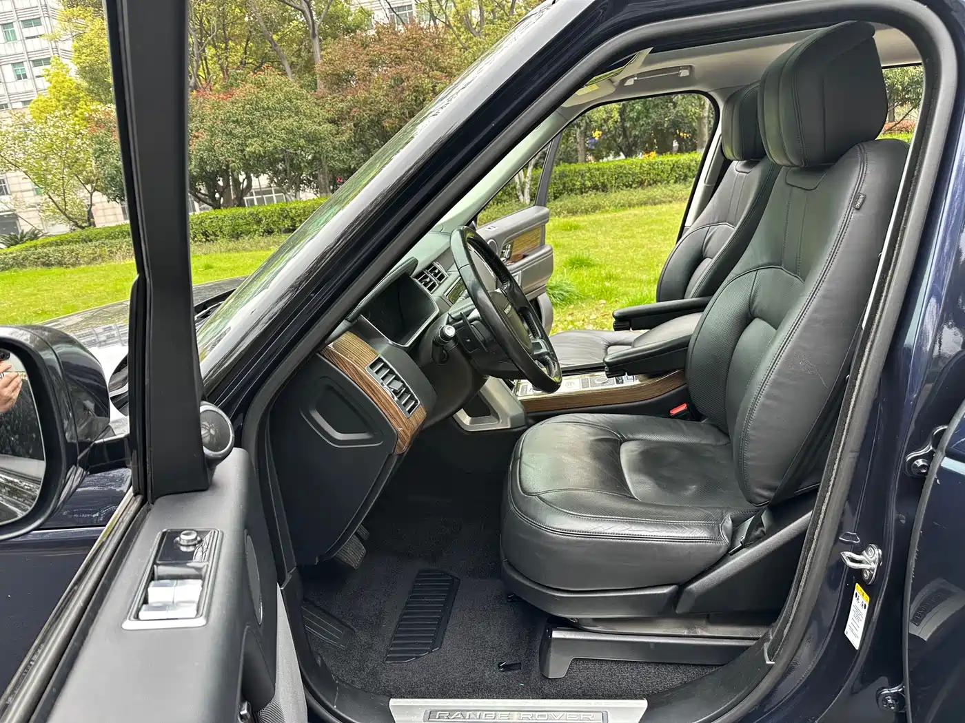 Land Rover Range Rover 2018 3.0 SC V6 Vogue Heritage Extended Edition фото 6