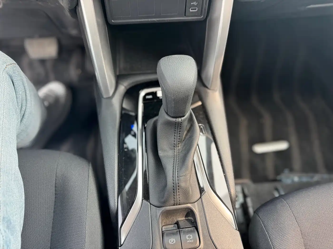 TOYOTA COROLLA SHARP AMPLIFIER
