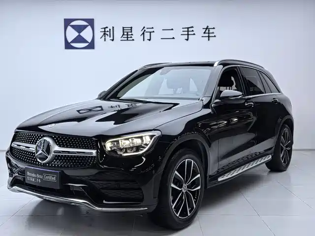 MERCEDES-BENZ GLC