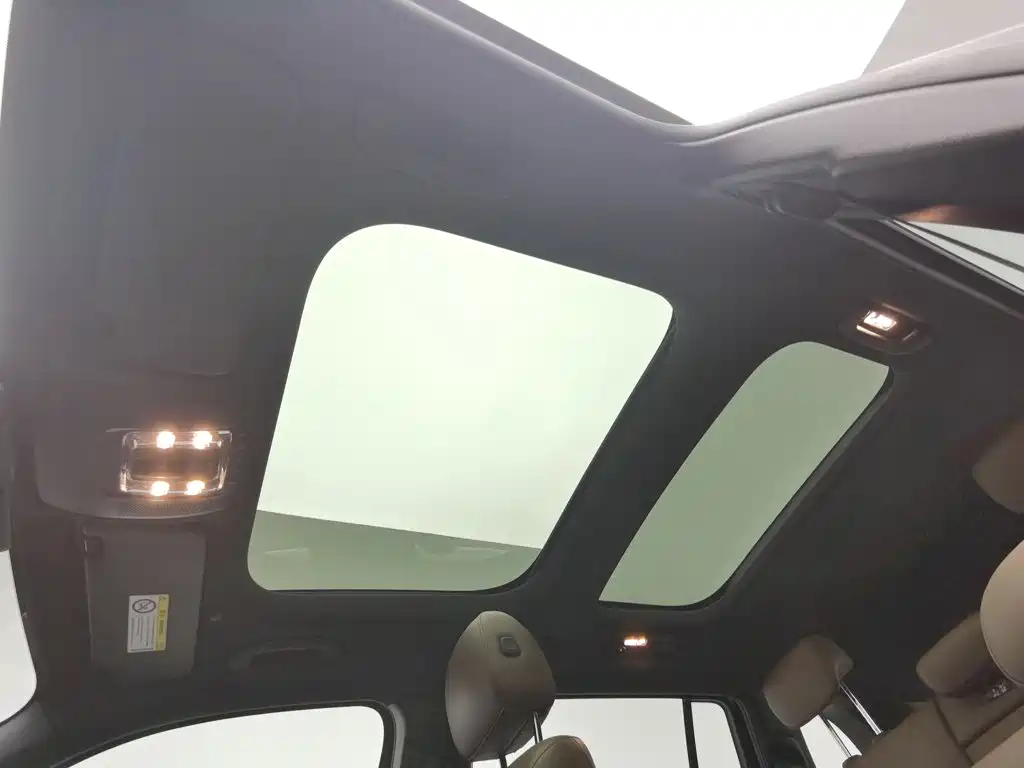 Mercedes-Benz GLB, миниатюра 14