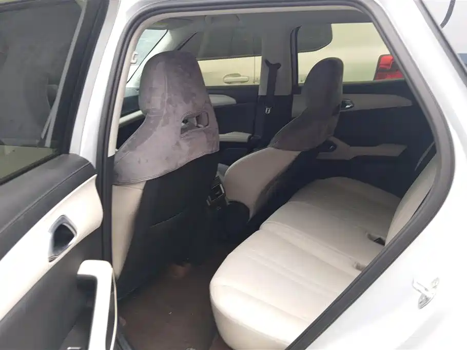 BYD Yuan UP 2025 Smart Drive Edition 401KM Vitality Version фото 11