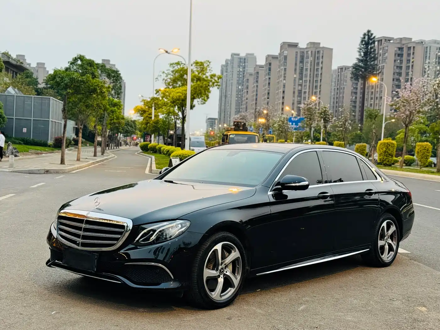 Mercedes-Benz E-Class 2019 Facelift E 300 L Sport Luxury