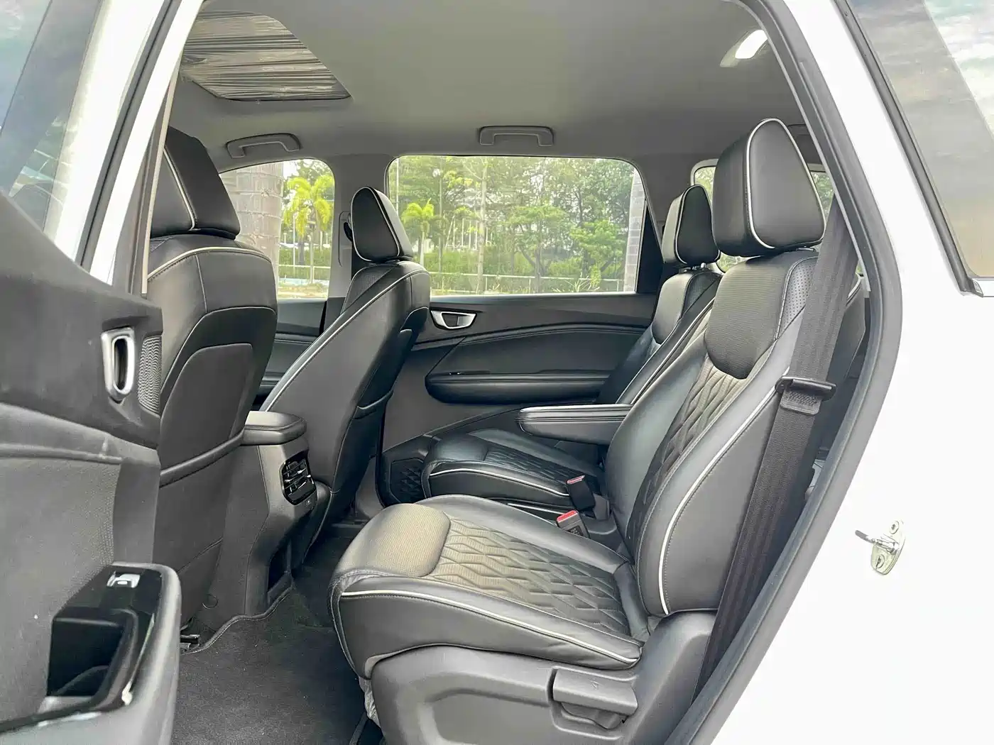 Wuling Motors Wuling Jiachen 2023 2022 1.5T CVT Exclusive Flagship Model