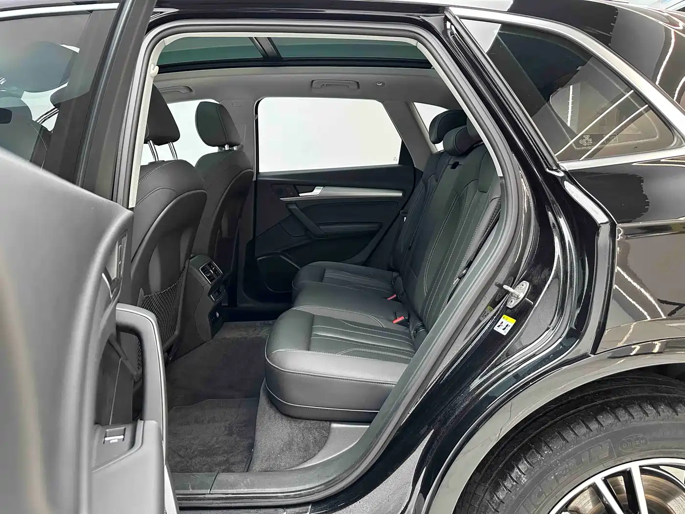 Audi Q5L 2021 40 TFSI Fashion Dynamic фото 7