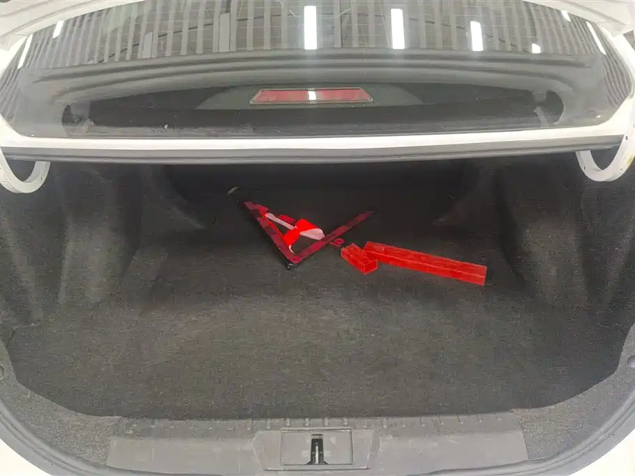 GEELY AUTOMOBILE EMGRAND