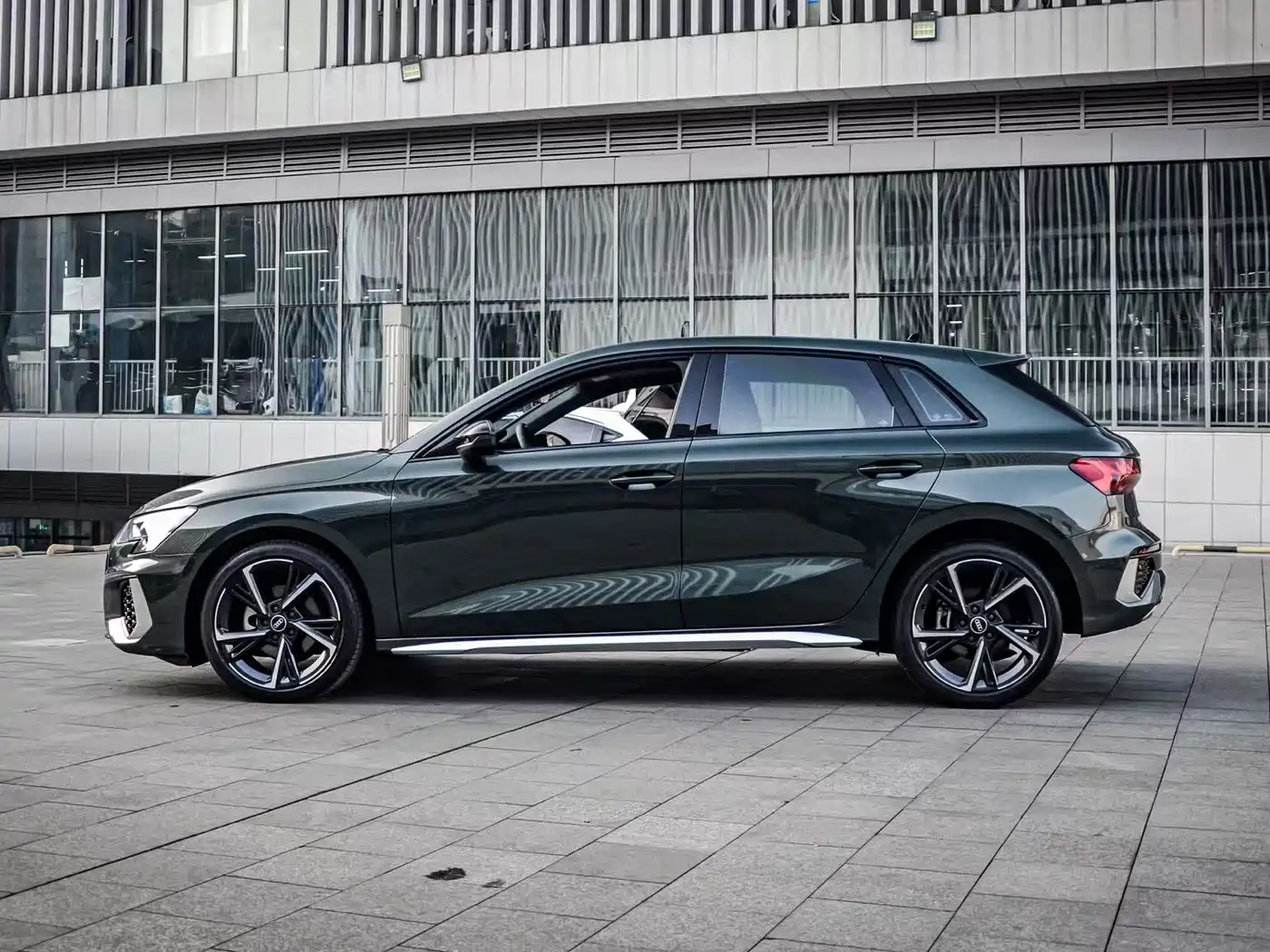 Audi A3 2024 Model Sportback 35 TFSI Fashion Sport фото 8