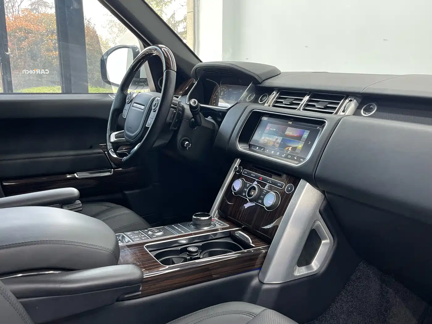 Land Rover Range Rover 2017 3.0 SC V6 Vogue фото 12