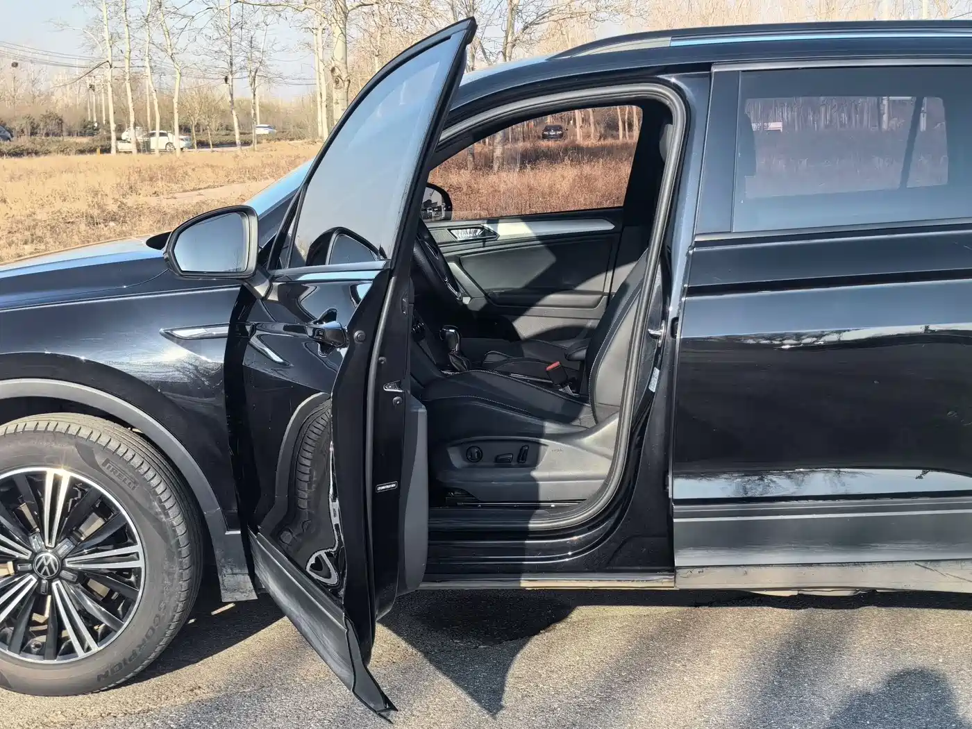 Volkswagen Tiguan L 2021 330TSI Automatic 2WD Smart фото 10