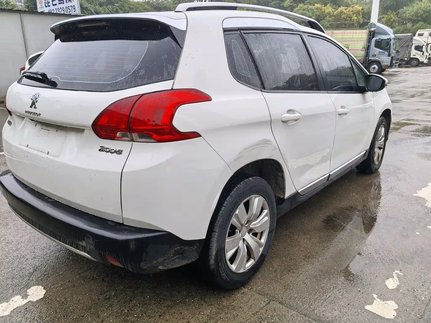 Peugeot 2008 2014 1.6L Manual Fashion Edition фото 9