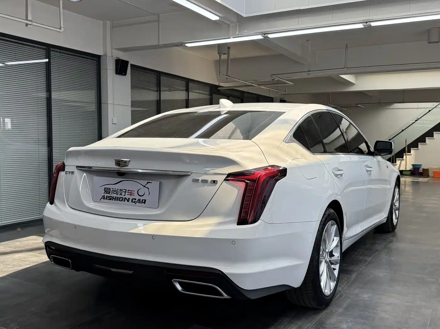 CADILLAC CT5