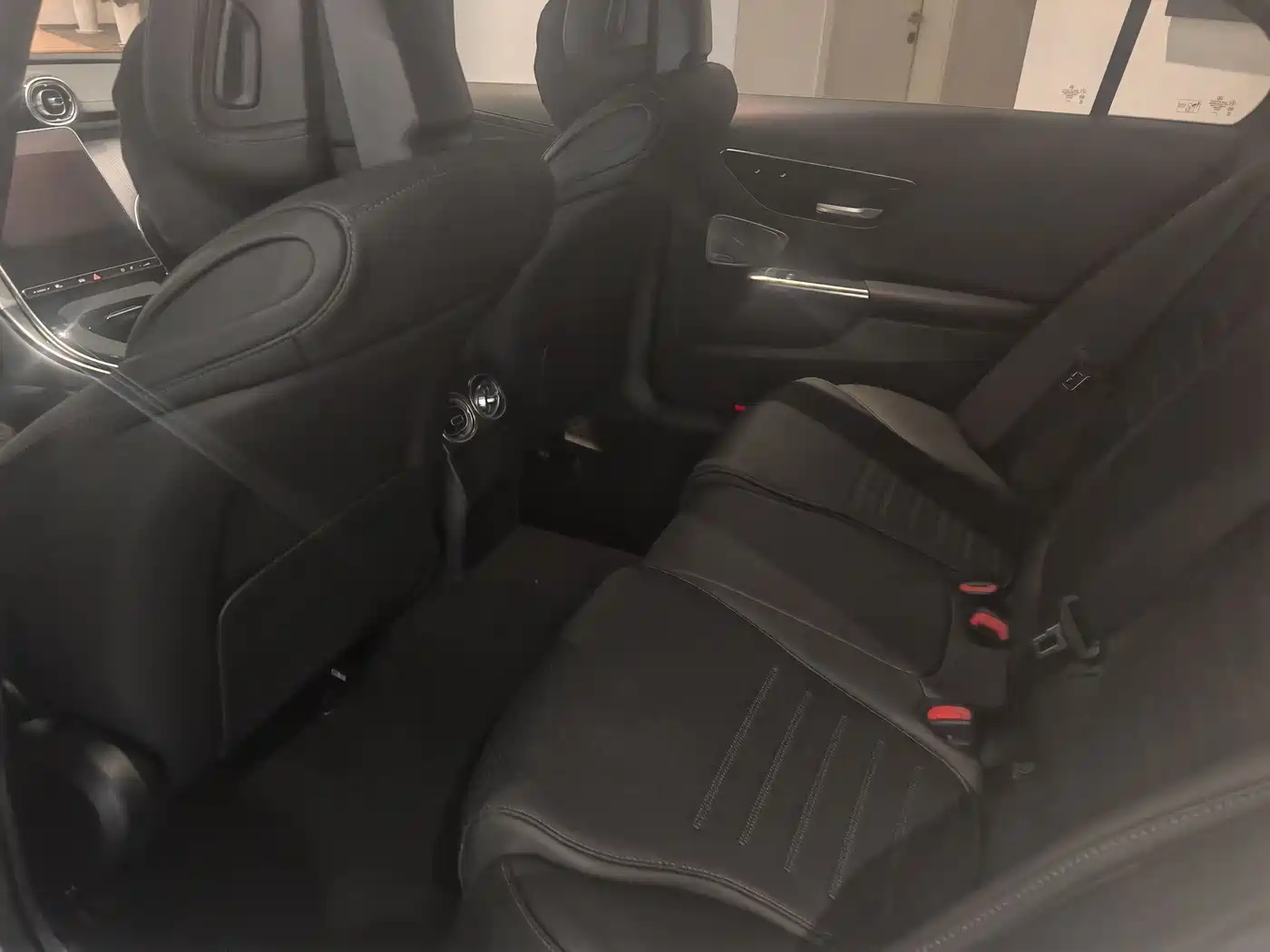 Mercedes-Benz C-Class 2024 C 260 L Sport фото 4