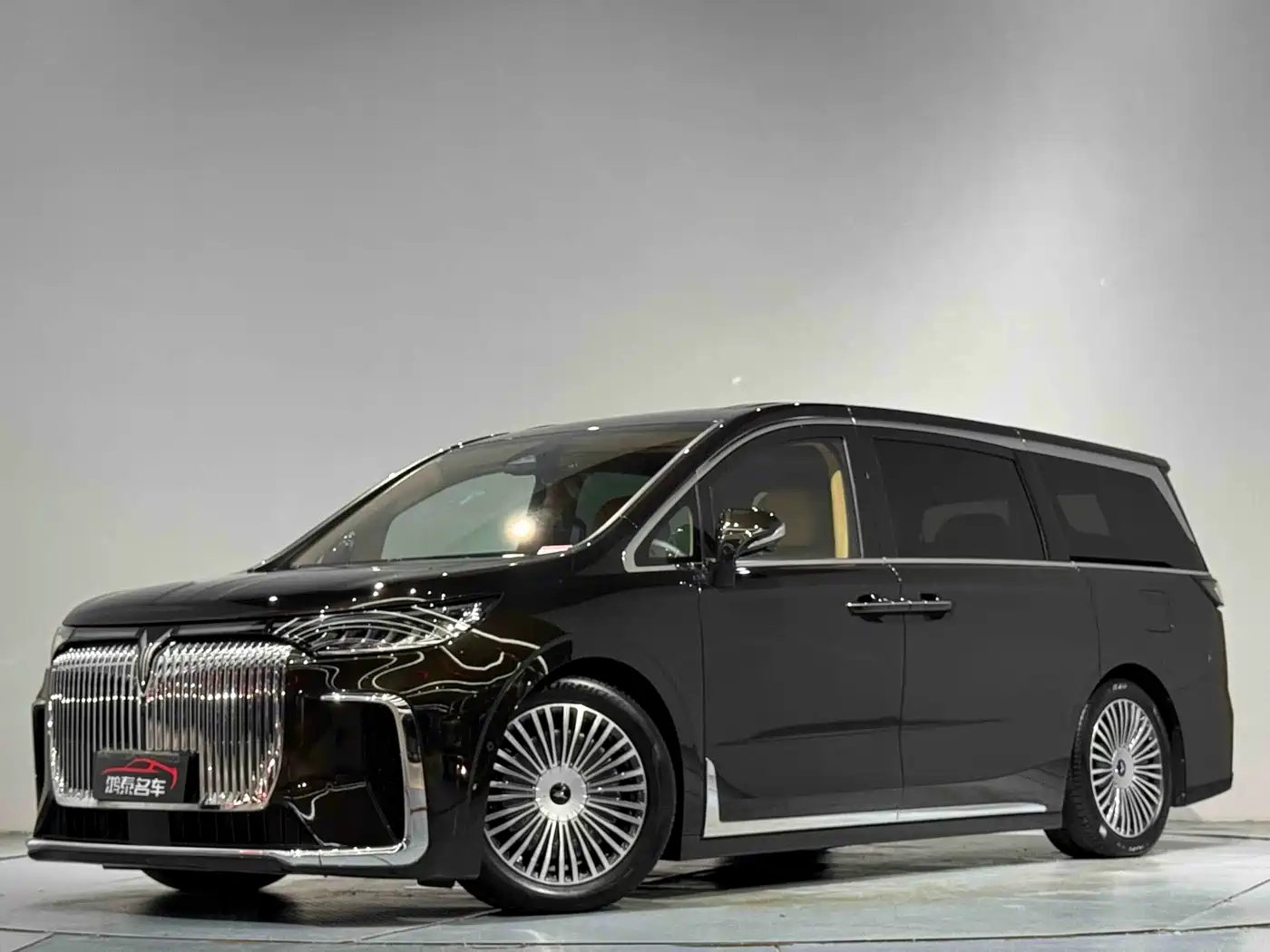 Voyah Auto Voyah Dreamer 2025 PHEV AWD Flagship Kunpeng Edition