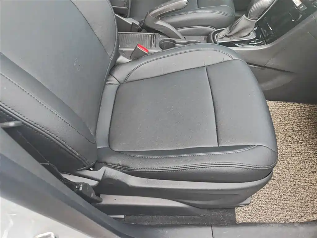 Buick Encore 2017 18T Automatic 2WD Urban Leading фото 25