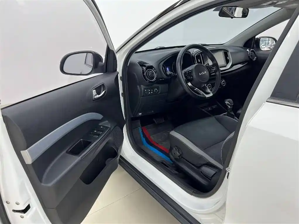 Kia KX1 2021 1.4L CVT Fun Sunroof Version фото 9