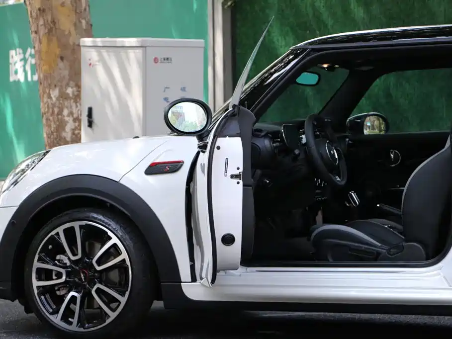 MINI MINI 2024 2023 Facelift 2.0T COOPER S Racer