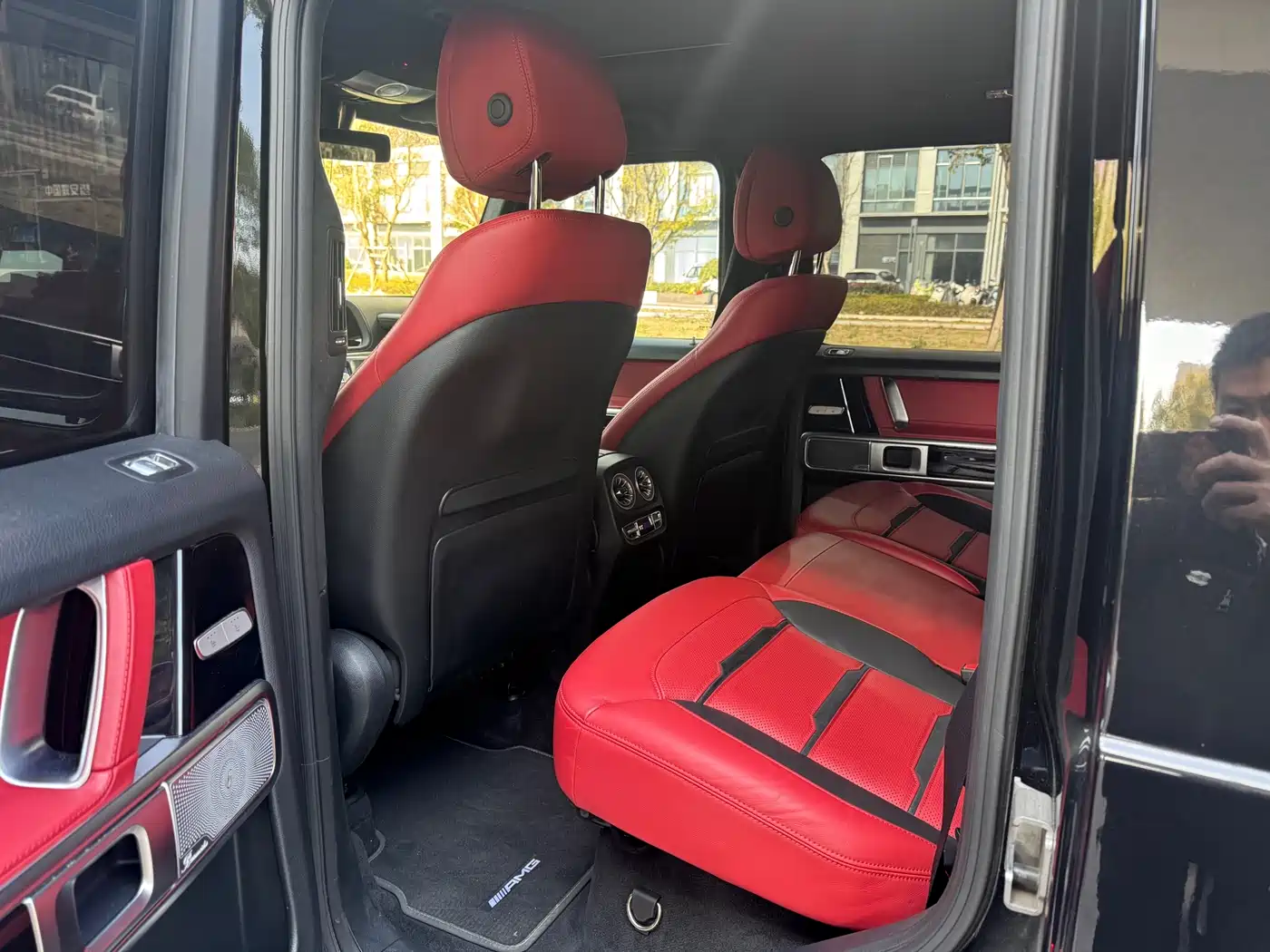 Mercedes-Benz G-Class AMG 2022 AMG G 63 фото 9