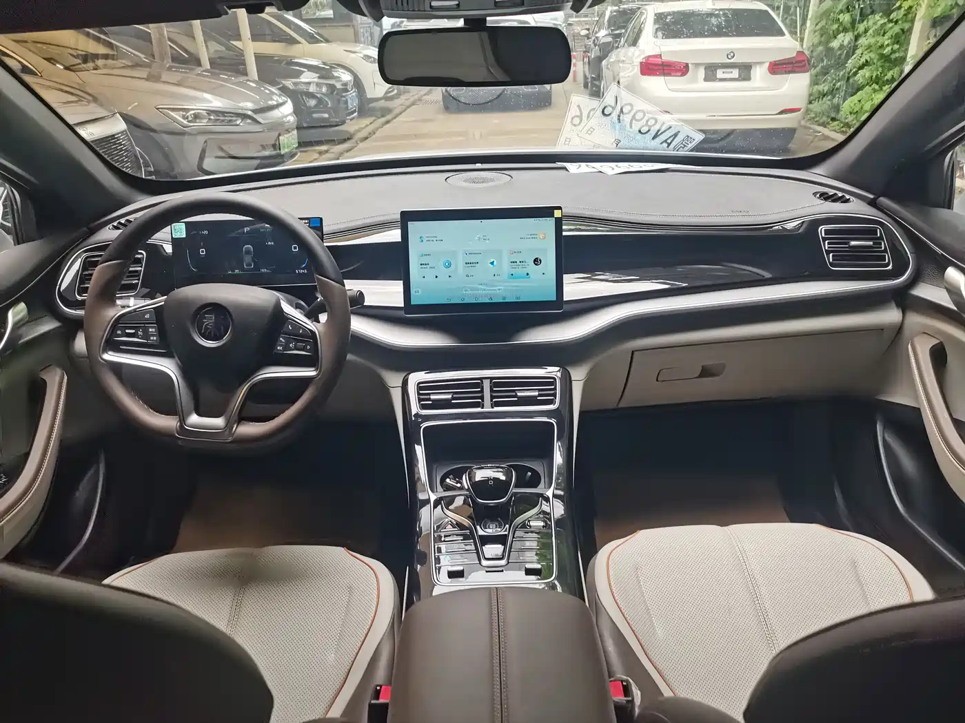 BYD Qin PLUS 2023 Champion Edition EV 510KM Leading Type фото 6