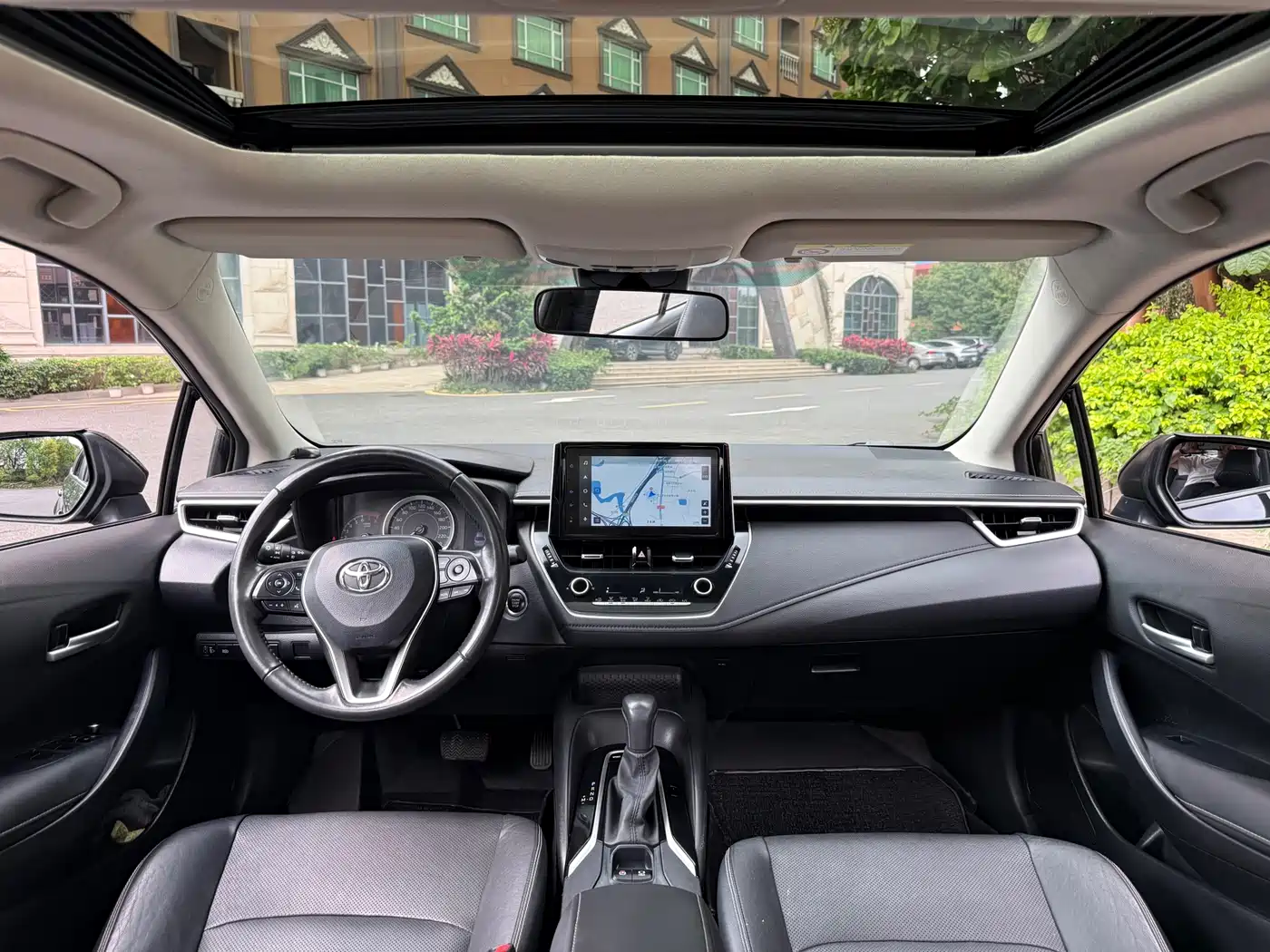 Toyota Corolla 2021 1.2T S-CVT Sport Edition фото 11