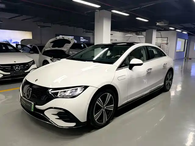  Mercedes-Benz Mercedes-Benz EQE 2025 Model 500 4MATIC Luxury Edition