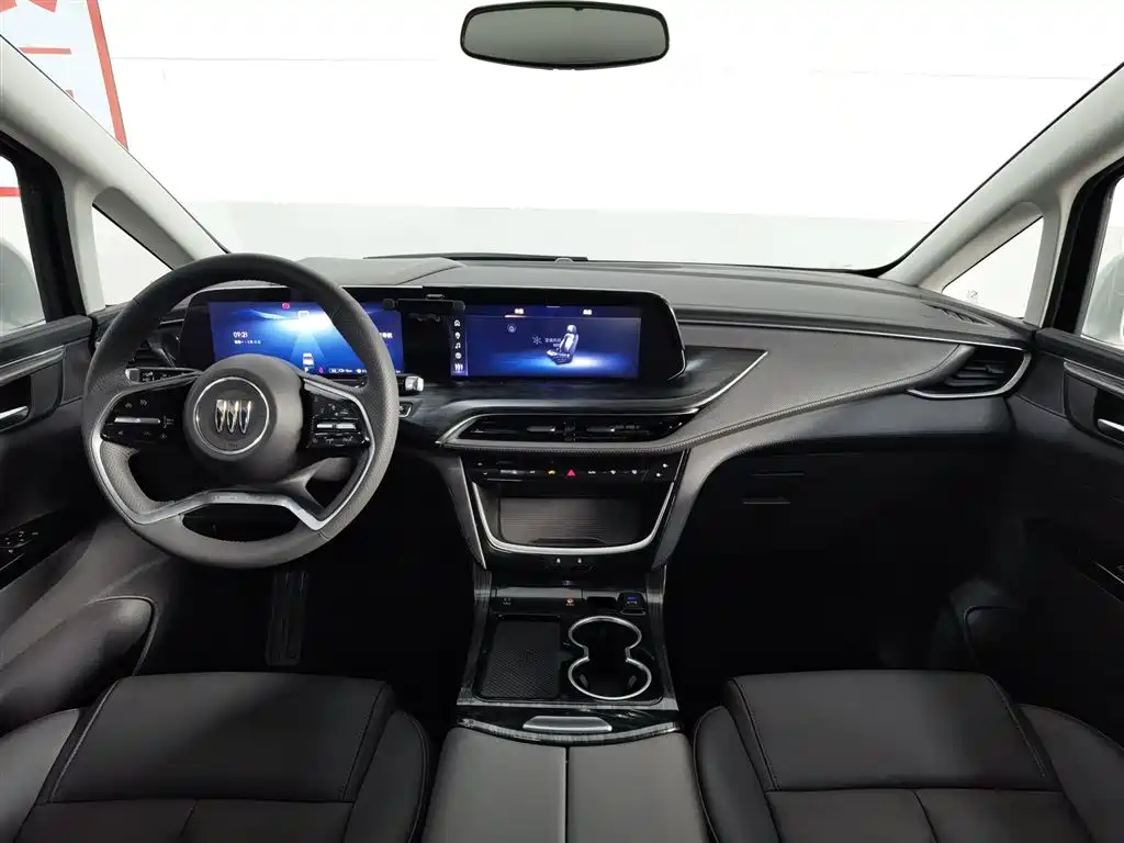 BUICK GL8 NEW ENERGY