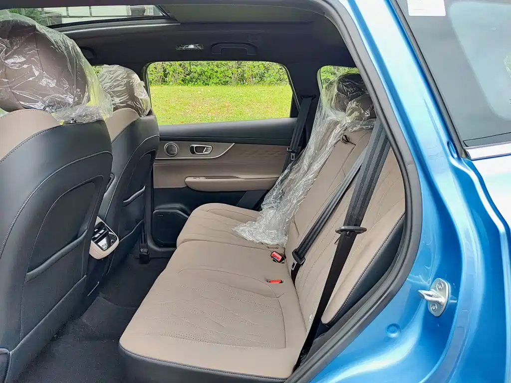 Chery Tiggo 8 PLUS C-DM 2026 2025 1.5T 116km Premium 5-Seater