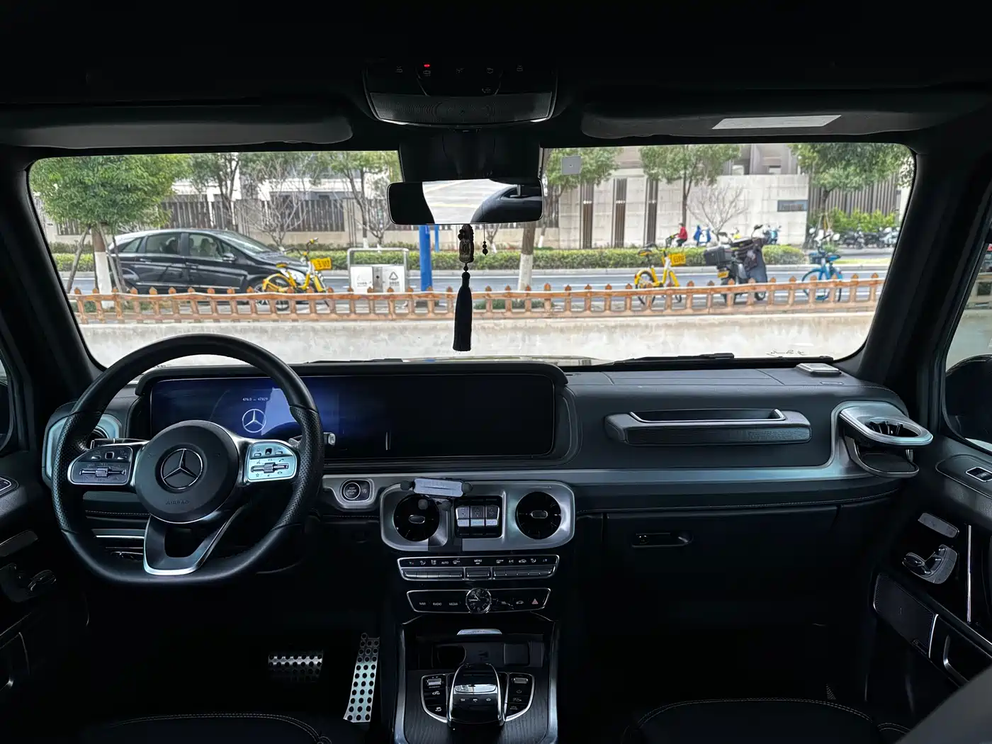 Mercedes-Benz G-Class 2023 G 350 фото 13