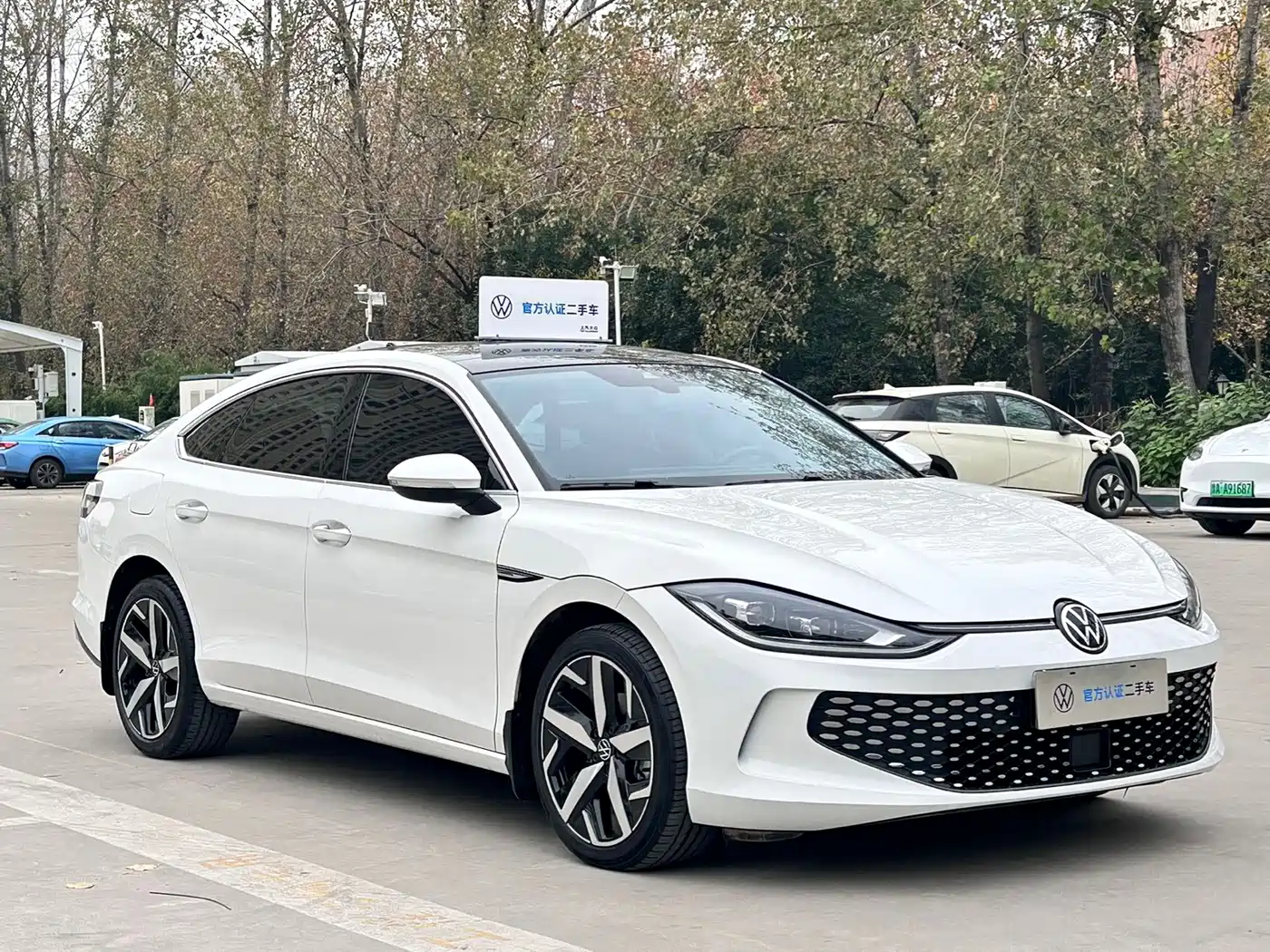 Volkswagen Lamando 2022 Lamando L 280TSI DSG Cool Edition фото 3