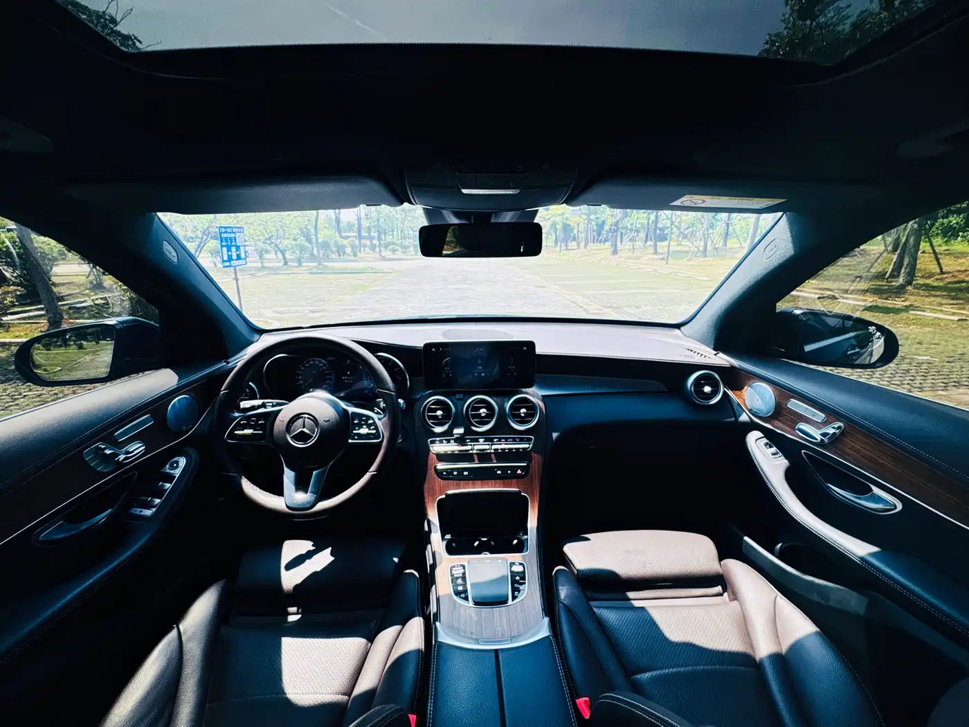 Mercedes-Benz GLC 2020 GLC 300 L 4MATIC Luxury фото 14