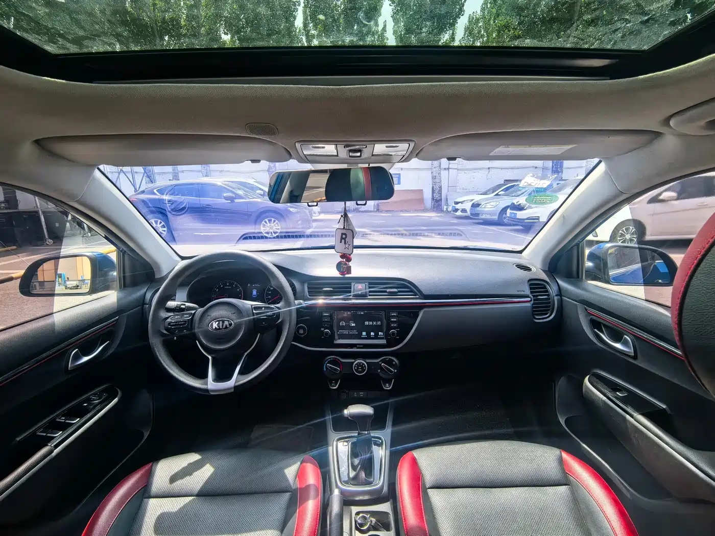 Kia KX CROSS 2017 1.4L AT GLS фото 22